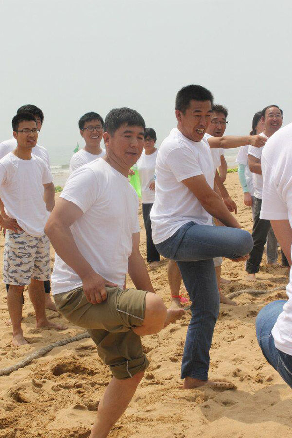 公司沙灘趣味運(yùn)動(dòng)會(huì)圓滿結(jié)束(圖8)