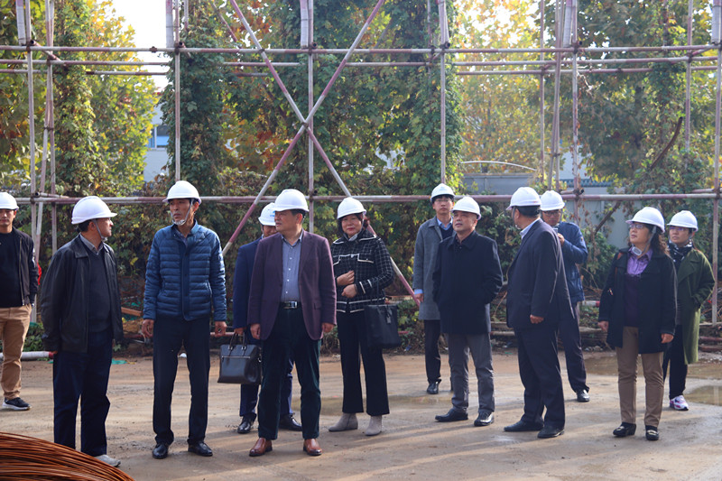 2018青島市重點(diǎn)工程勞動競賽暨“查保促”活動在中建聯(lián)合東郭莊項(xiàng)目開展(圖4)