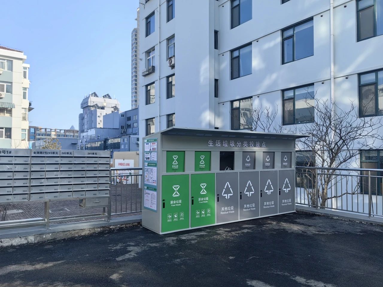 青島市城市更新和城市建設總指揮部對中建聯(lián)合市南區(qū)金湖路海洋特色街區(qū)項目開展觀摩(圖12)